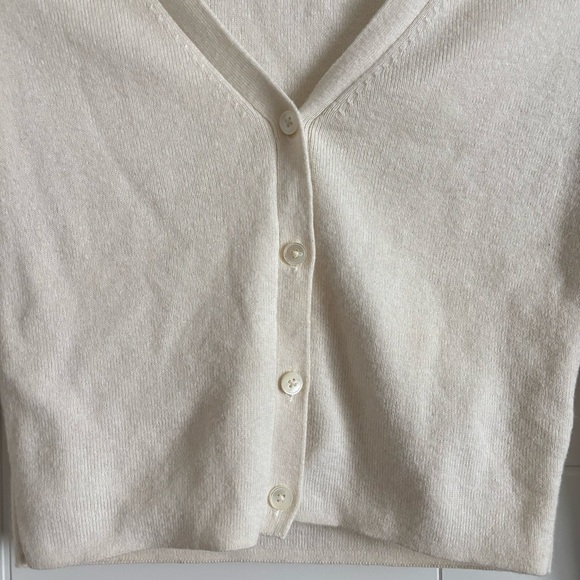 Aritzia Babaton Georgia Cream V-Neck Button-Up Cardigan - Picture 3 of 5